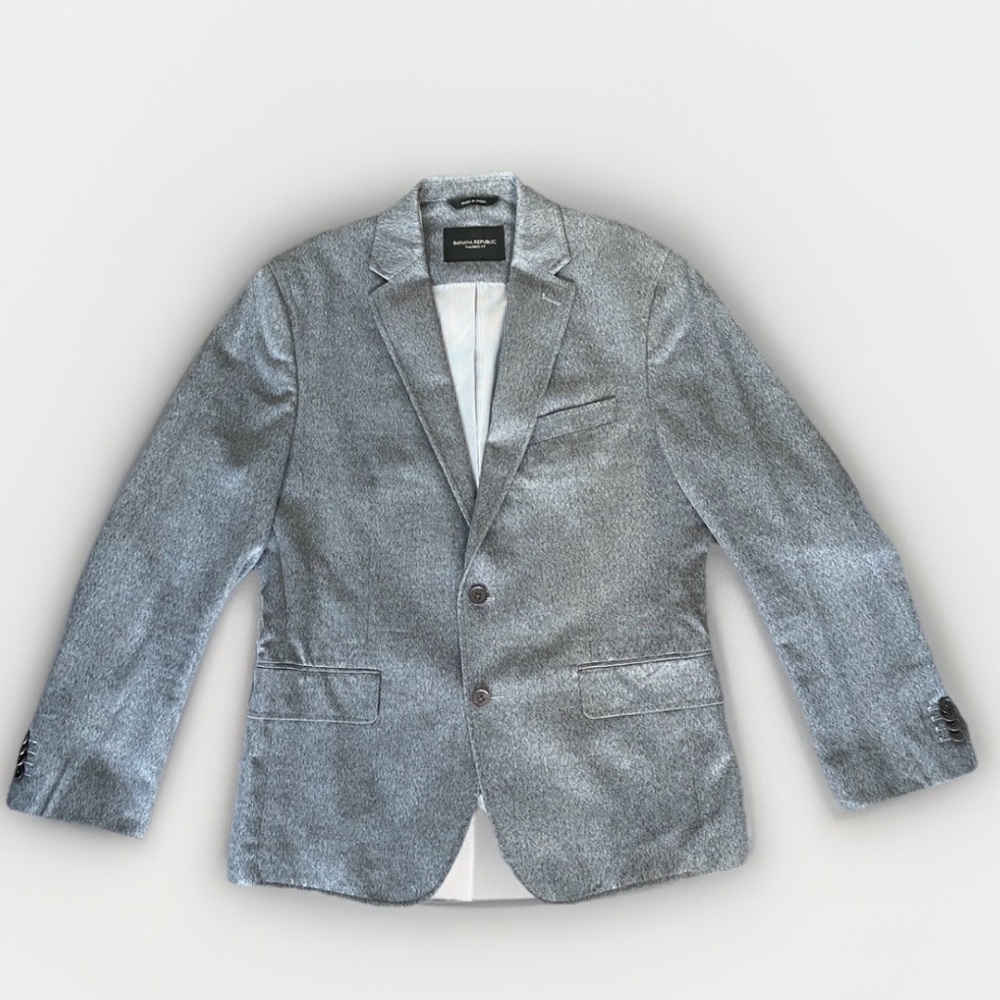 Banana Republic Men’s Tailored Fit Blazer — Gray, Size 40S. - Picture 4 of 13